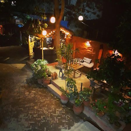 Phat Kath'S Secret Garden Backpackers Hostel Катманду Экстерьер фото
