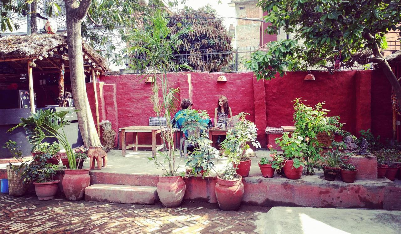 Phat Kath'S Secret Garden Backpackers Hostel Катманду Экстерьер фото